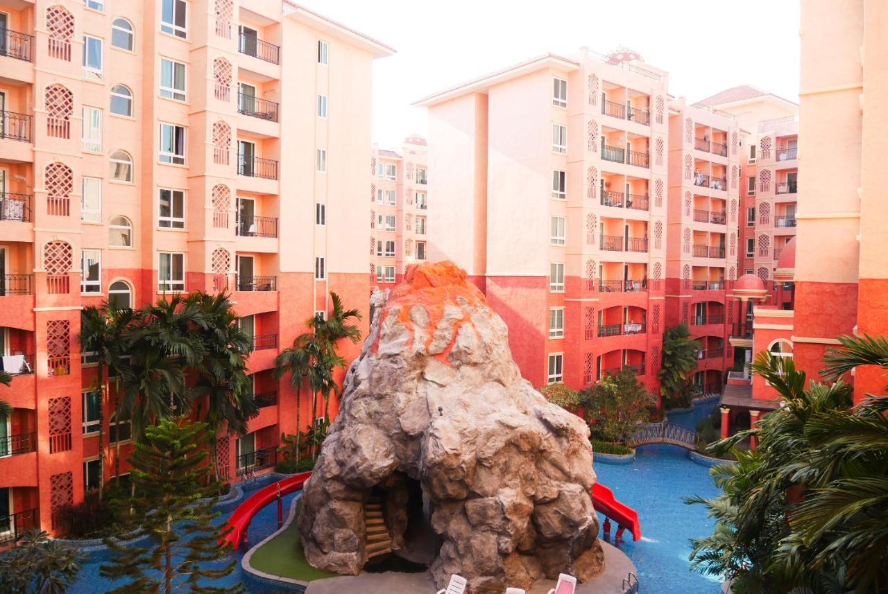 Seven Seas Resort Pattaya & Sofa Bed 乔木提恩海滩 外观 照片